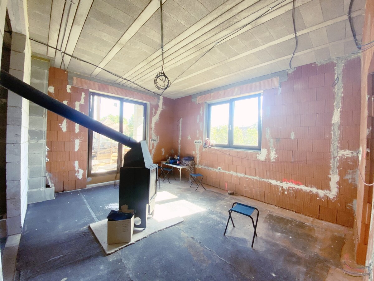 4 izbový bungalov na samote s pozemkom 3532 m2.Kolíňany Baratske majer — foto 8