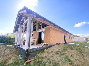 4 izbový bungalov na samote s pozemkom 3532 m2.Kolíňany Baratske majer — foto 3