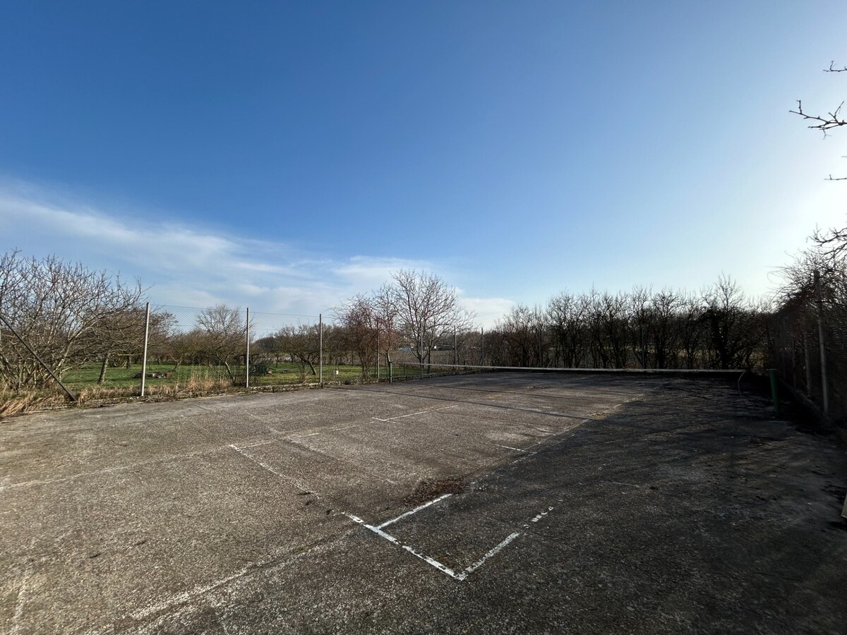 Rodinný dom s pozemkom 3501 m2 Komárno -časť Kava — foto 18