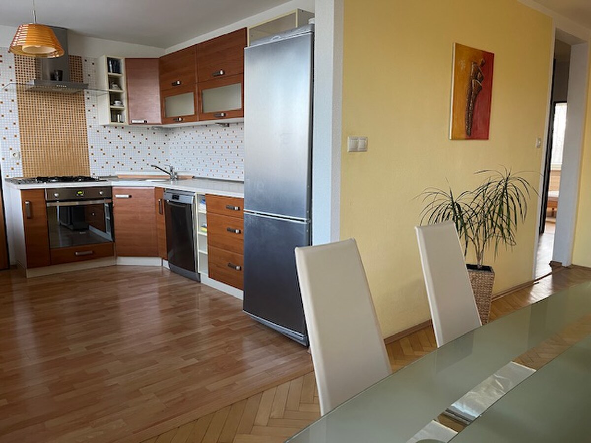 Prenájom nadštandardný 3 izbový byt Nitra, Chrenova TOP lokalita — foto 3