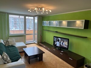 Prenájom nadštandardný 3 izbový byt Nitra, Chrenova TOP lokalita — foto 1
