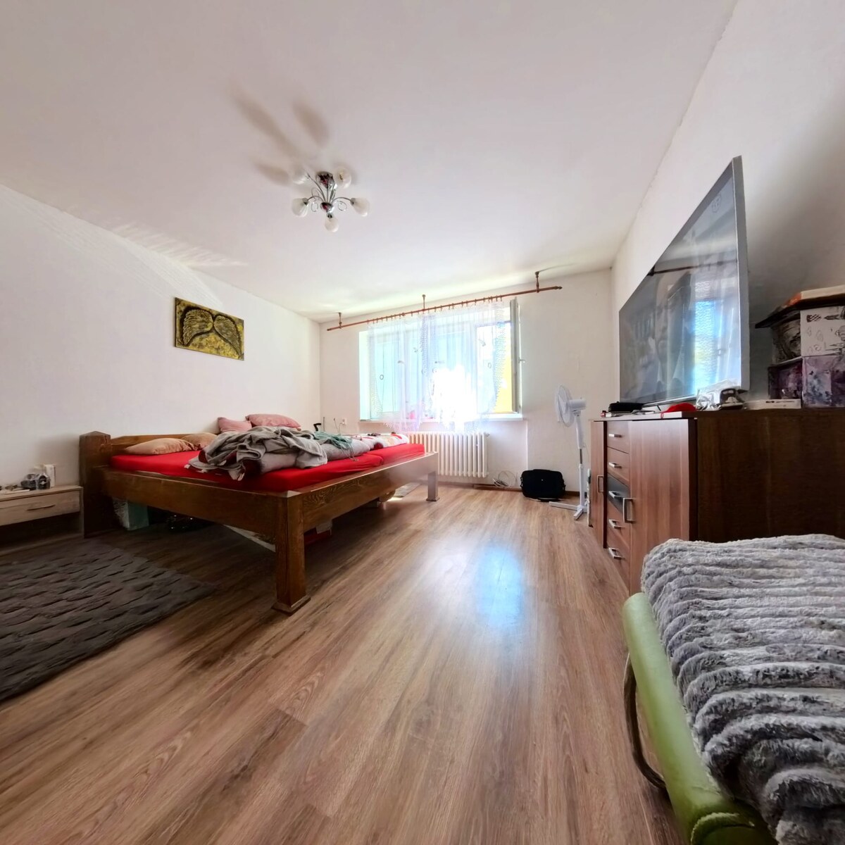Na predaj dvojdom s pozemkom 954 m2 v Tesárských Mlyňanoch — foto 7