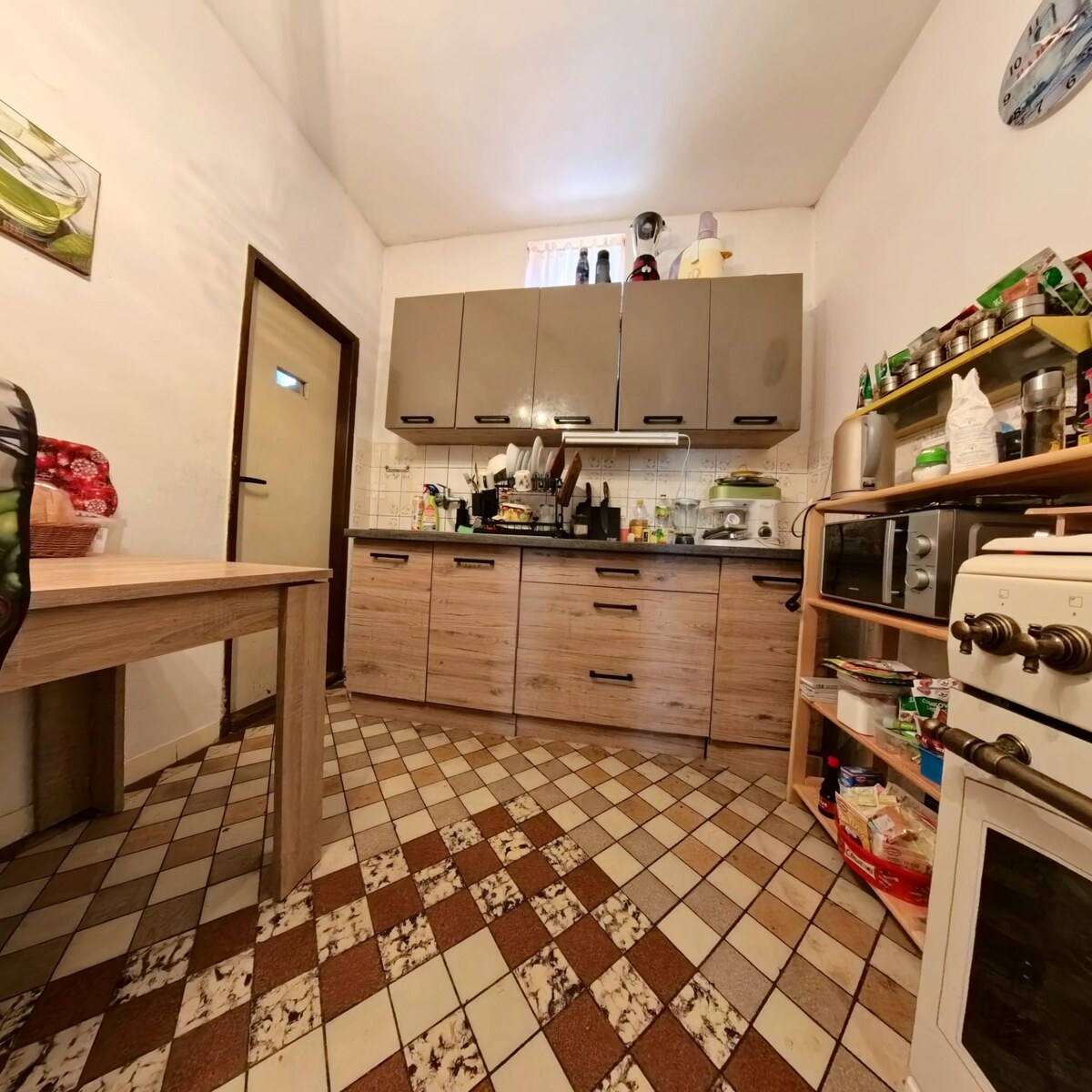 Na predaj dvojdom s pozemkom 954 m2 v Tesárských Mlyňanoch — foto 8