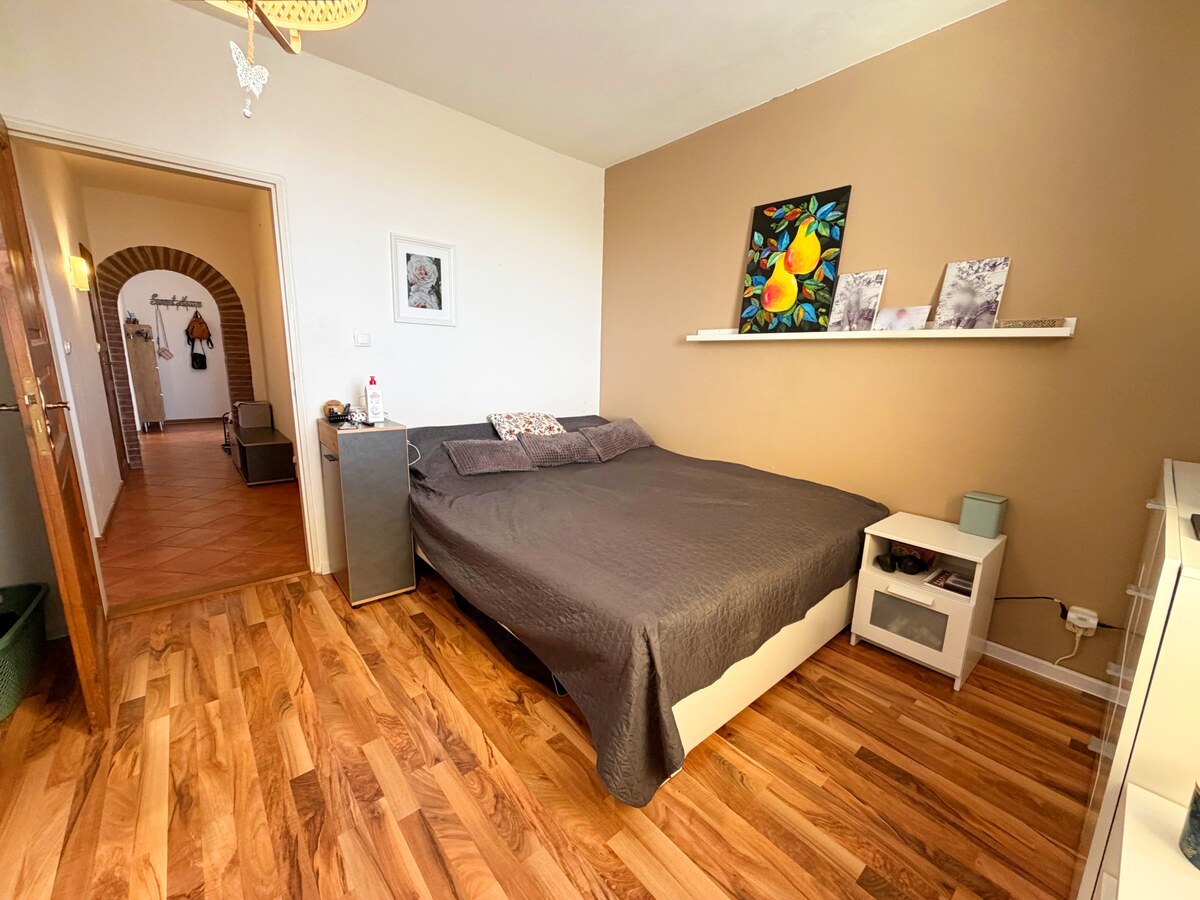 Ponúkam na predaj 3-izbový byt vo výbornej lokalite, Lúky, Vráble, 76m — foto 6