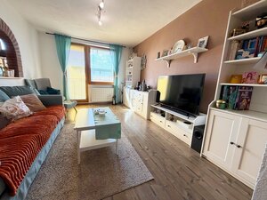 Ponúkam na predaj 3-izbový byt vo výbornej lokalite, Lúky, Vráble, 76m — foto 3