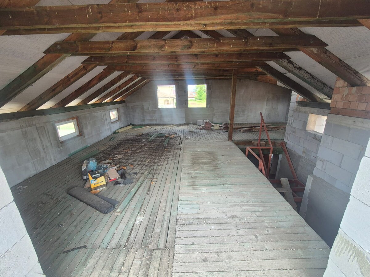 Investícia s obrovským potenciálom: Hrubá stavba vo Veľkom Cetíne !! — foto 6