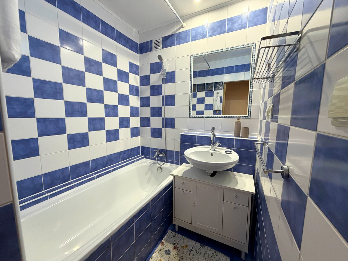 Ponúkam na predaj 4-izbový byt vo výbornej lokalite, Lúky, Vráble, 84m — foto 10