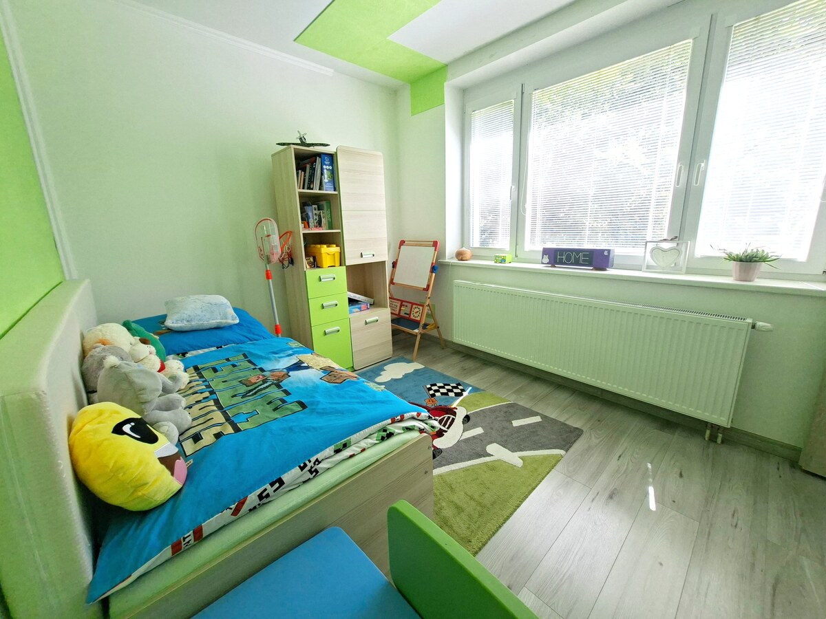 Na predaj 3 izbový byt, Vráble, 80m2, prerobený na 4i byt + záhrada — foto 13