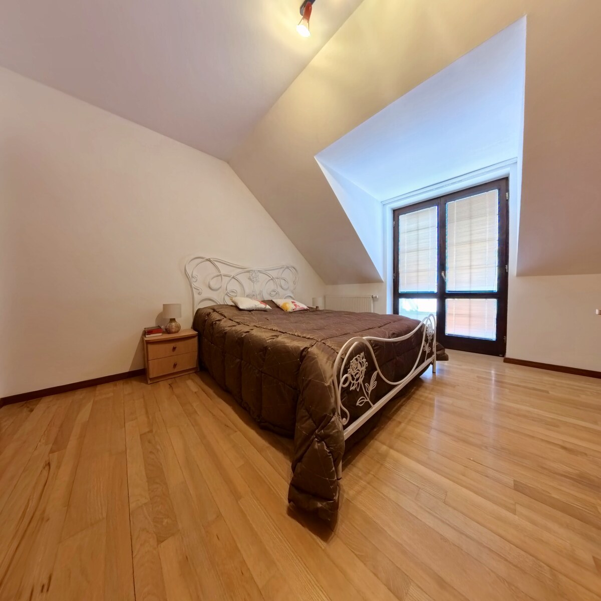 Prestížna ponuka: Veľkorysý dom (500 m²) na Kodályovej ulici (Zobor) ! — foto 13