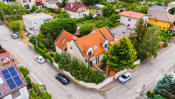 Prestížna ponuka: Veľkorysý dom (500 m²) na Kodályovej ulici (Zobor) !