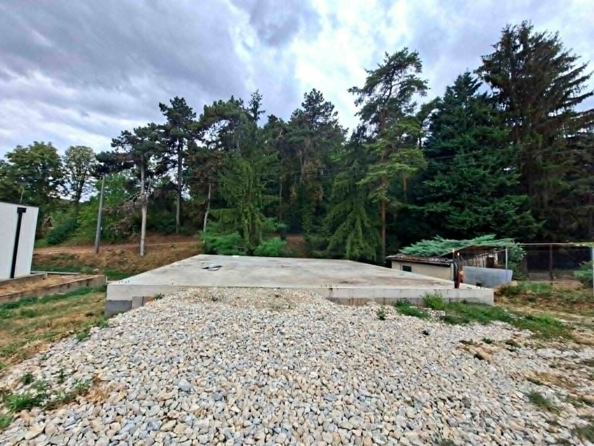 Atraktívny stavebný pozemok 10,93 á, v tichom prostredí - Kolíňany — foto 2