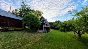 Romantická chatka v srdci vinohradov – Podhorany — foto 3