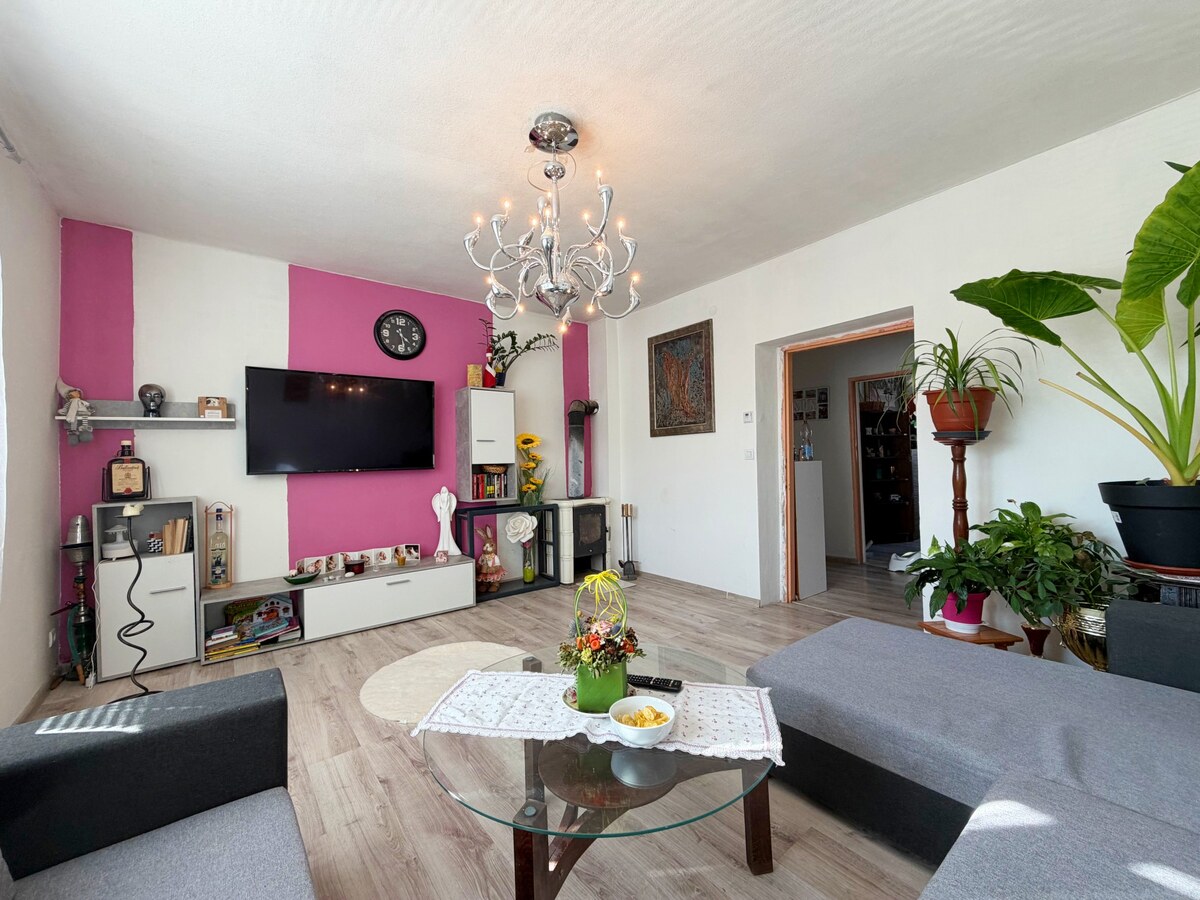 EXKLUZÍVNE Na predaj 4i rodinný dom, Jelšovce, pozemok 1122 m2 — foto 5