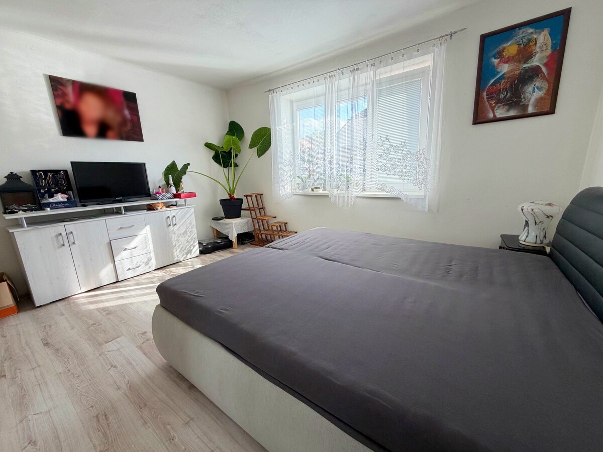 EXKLUZÍVNE Na predaj 4i rodinný dom, Jelšovce, pozemok 1122 m2 — foto 8