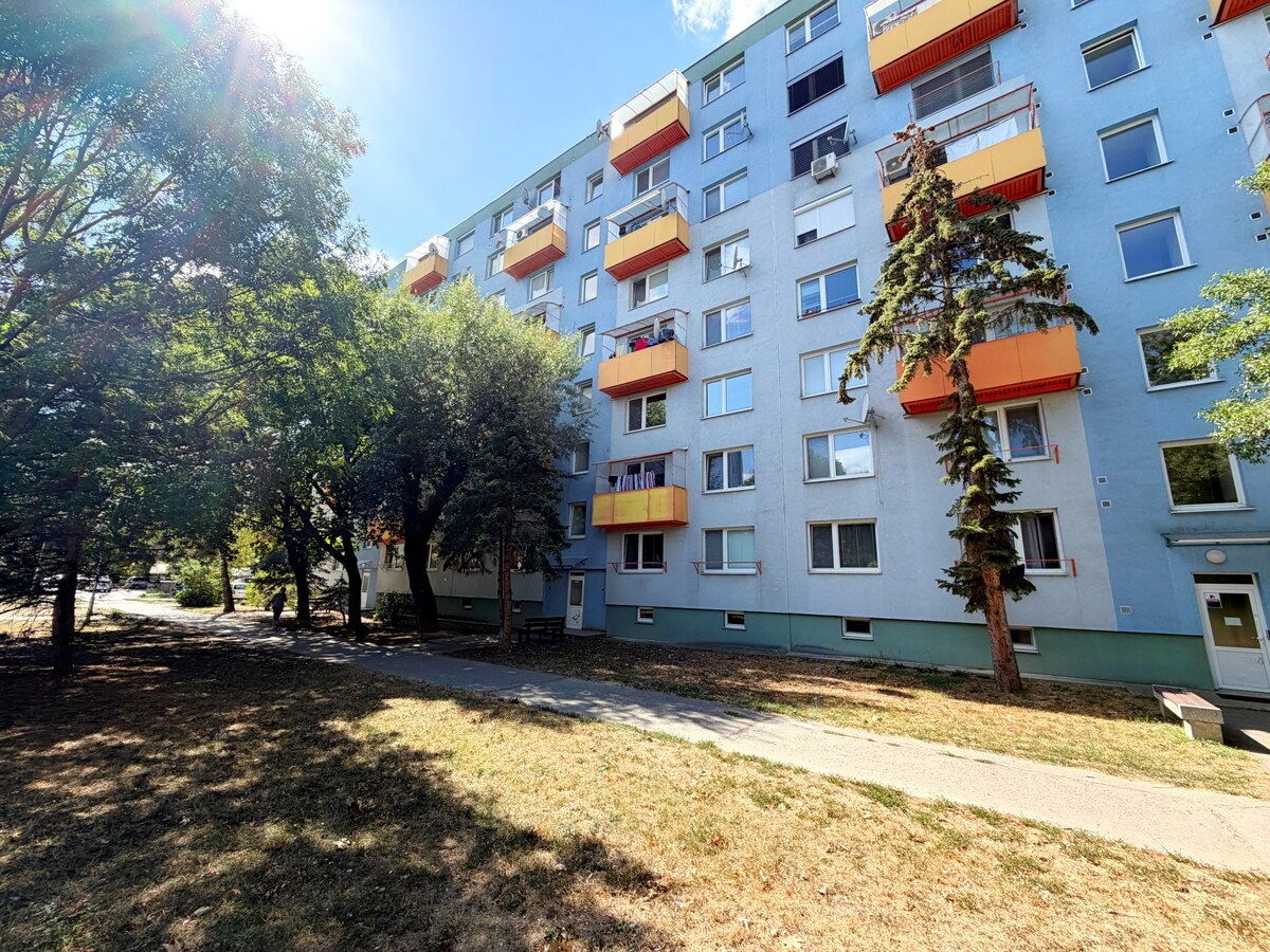 Na predaj kompletne prerobený 1 izbový byt, Vráble - Lúky, 36m2, 7/7 — foto 10