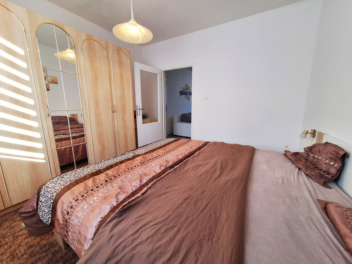 EXKLUZÍVNE Ponúkam na predaj prerobený 3 izbový byt, Vráble, Lúky — foto 11
