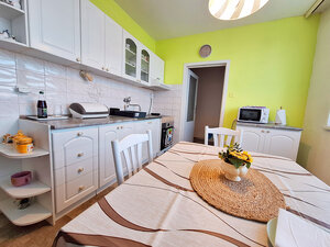 EXKLUZÍVNE Ponúkam na predaj prerobený 3 izbový byt, Vráble, Lúky — foto 4