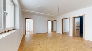 NA PREDAJ: 4 IZBOVÝ RODINNÝ DOM PO REKONŠTRUKCII, VEĽKÉ KOSIHY — foto 4