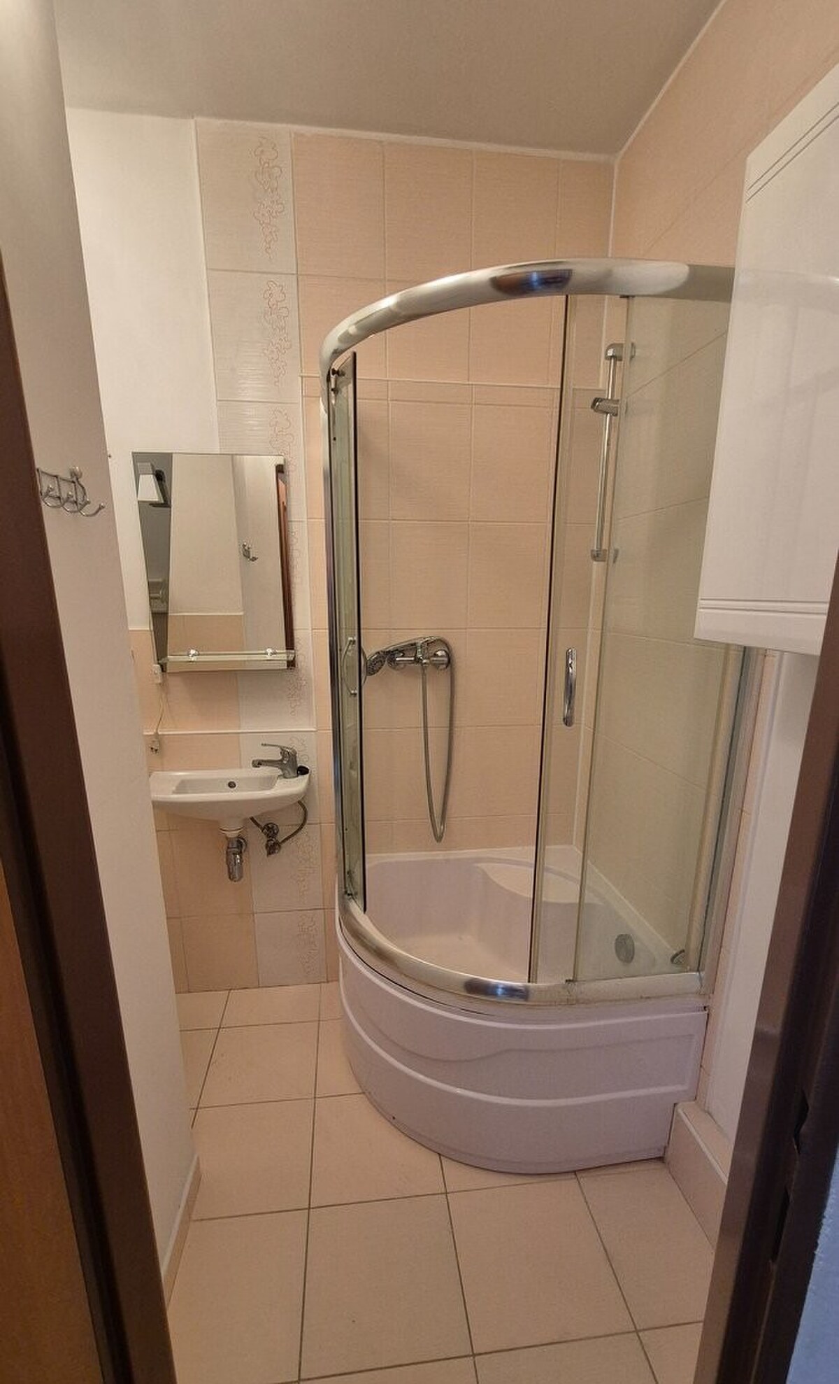 PREDAJ : 1 IZBOVÝ BYT NA KOŠICKEJ ULICI, KOMÁRNO — foto 7