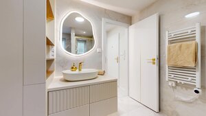 PREDAJ: 3 IZBOVÝ LUXUSNÝ BYT AJ SO ZARIADENÍM, CENTRUM, UL. LETNÁ — foto 3