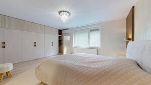 PREDAJ: 3 IZBOVÝ LUXUSNÝ BYT AJ SO ZARIADENÍM, CENTRUM, UL. LETNÁ — foto 6