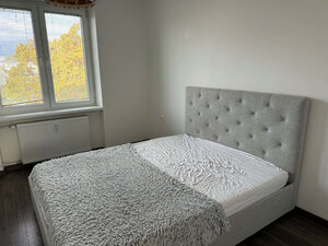 PRENÁJOM 2 izbový, zariadený byt na ul.Mederčská - KOMÁRNO — foto 7