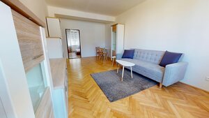 PRENÁJOM 2 izbový, zariadený byt pri nemocnici v Komárne — foto 3