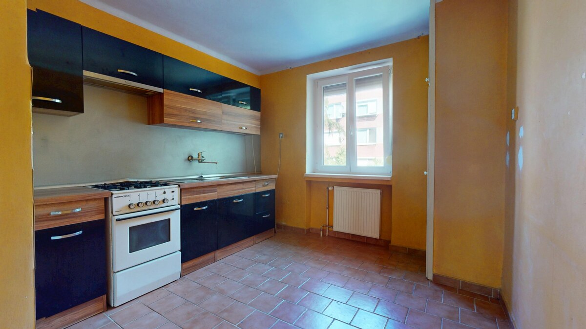 PREDAJ 3 izbový, tehlový byt s balkónom - REZERVOVANÉ — foto 3