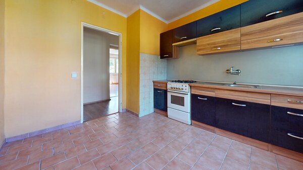 PREDAJ 3 izbový, tehlový byt s balkónom - REZERVOVANÉ