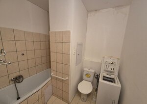 PREDAJ : GARSÓNKA S BALKÓNOM NA VII. SÍDLISKU, KOMÁRNO — foto 5
