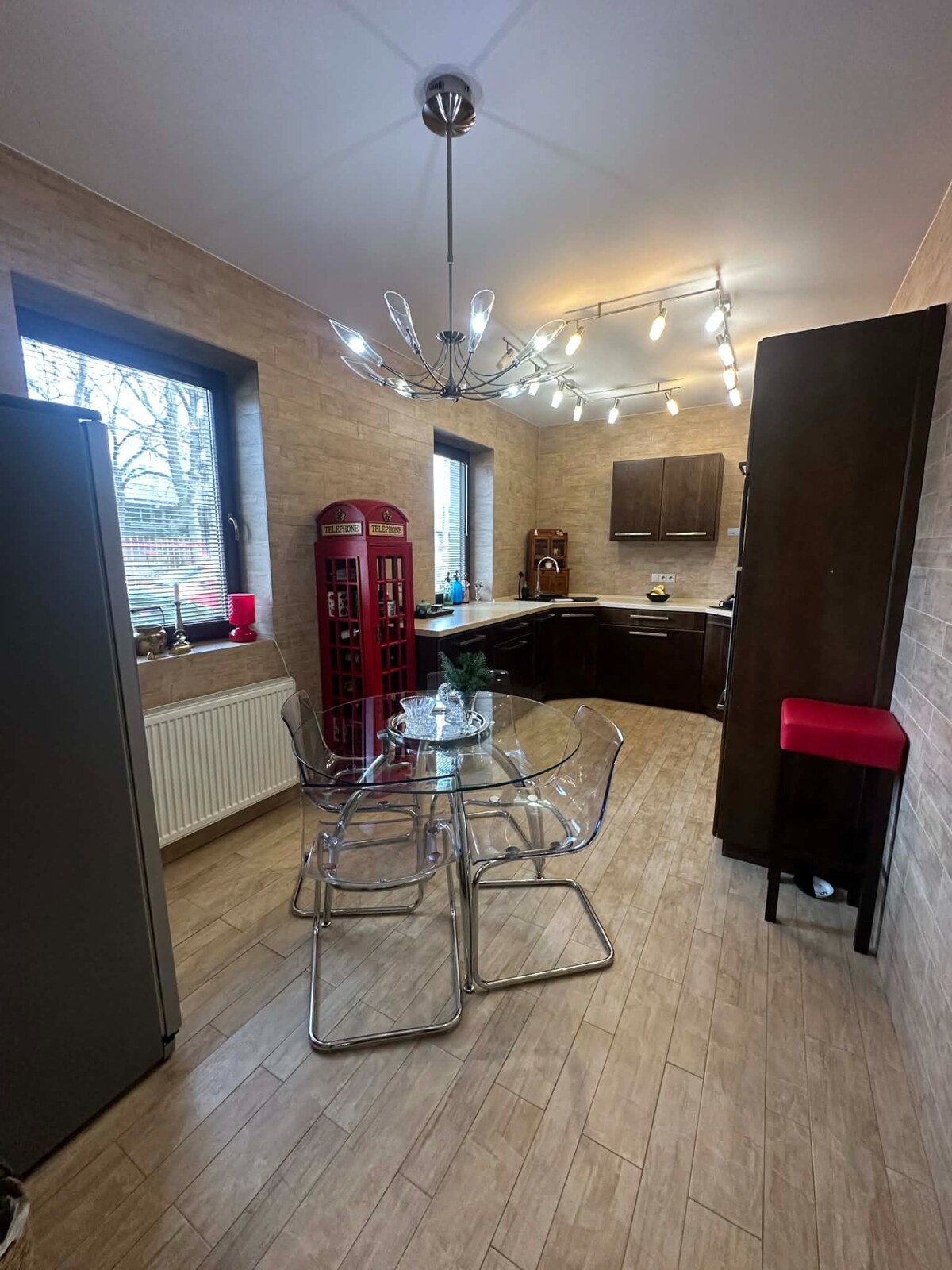 PREDAJ : RODINNÝ DOM VO VYHĽADÁVANEJ LOKALITE, KOMÁRNO — foto 4