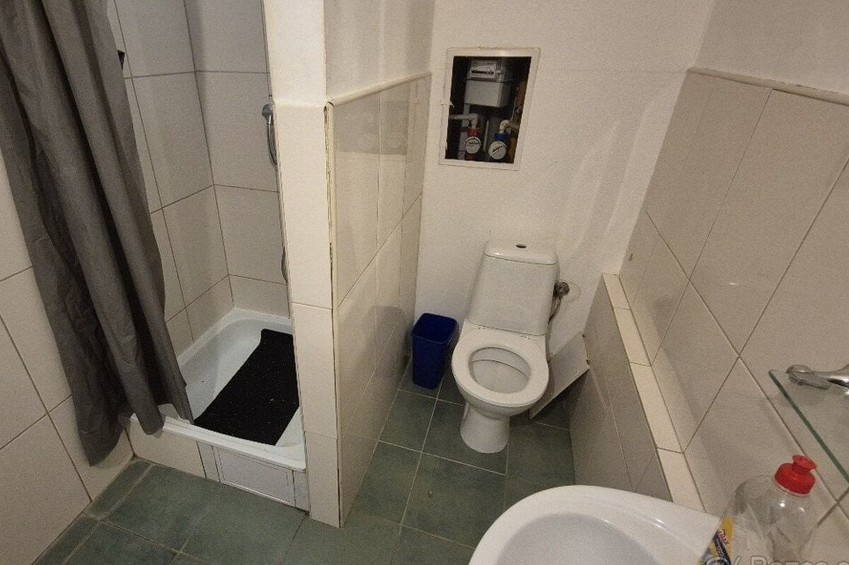 PREDAJ : 1 IZBOVÝ BYT, KOMÁRNO — foto 5