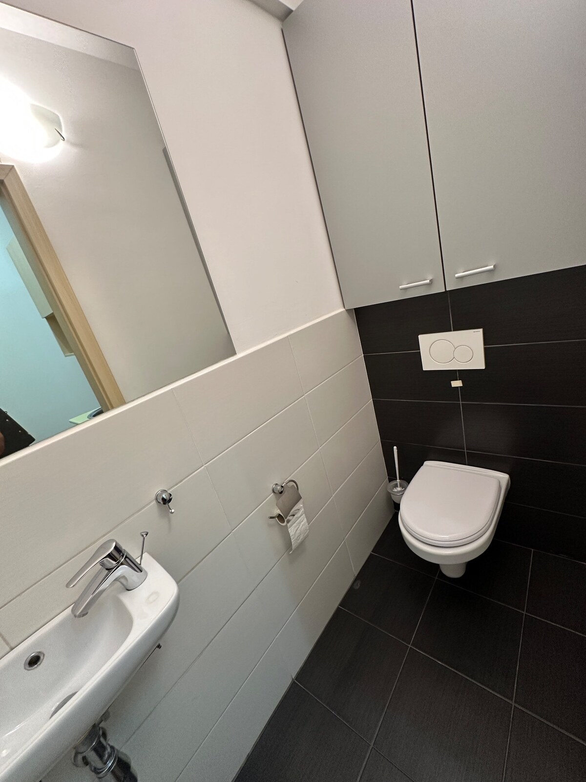 PREDAJ : PRIESTOR VHODNÝ NA BÝVANIE AJ PODNIKANIE, 73m2, KOMÁRNO — foto 9
