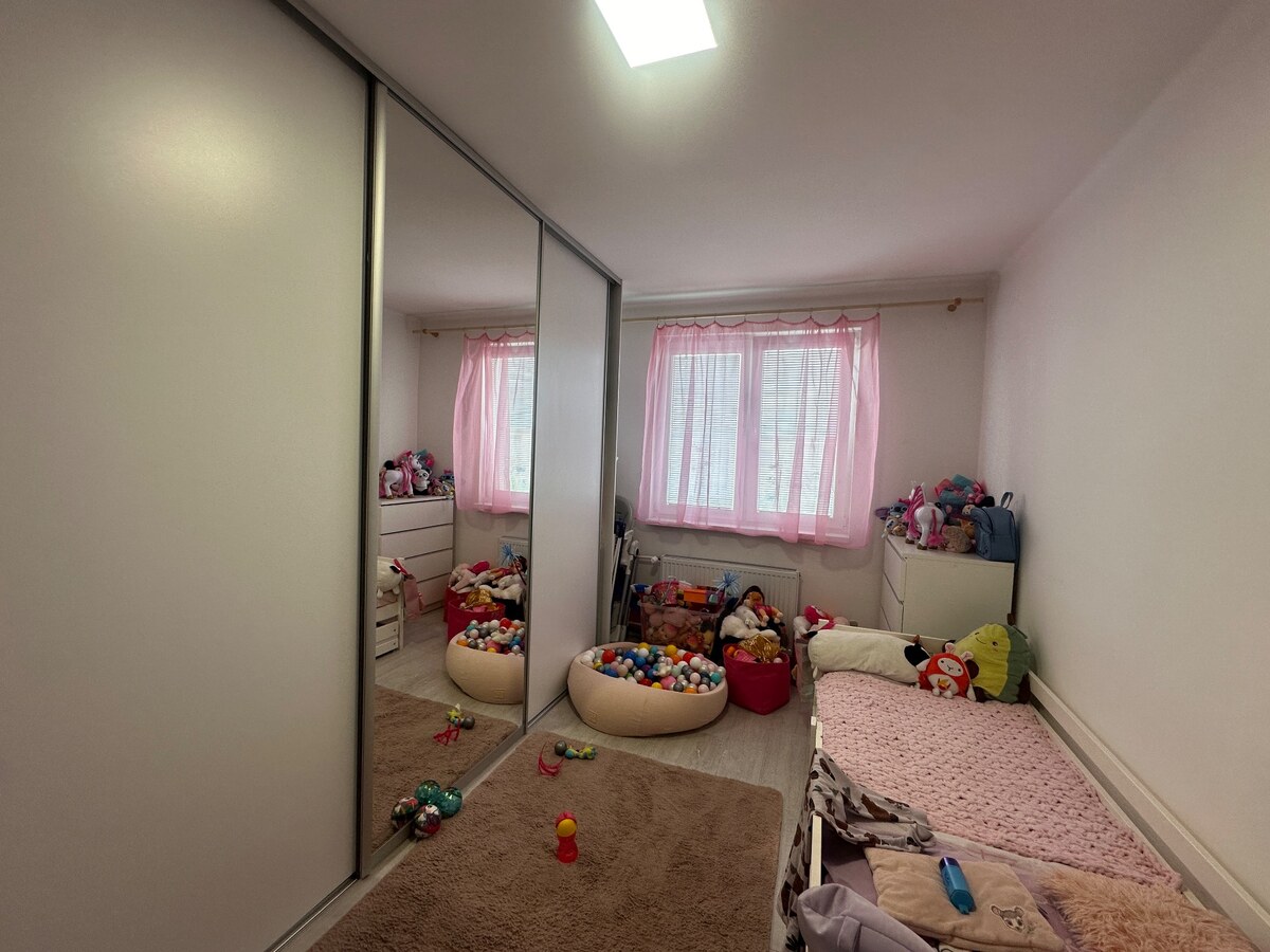 PREDAJ/PRENÁJOM : 3 IZBOVÝ BYT S LOGGIOU, KOMÁRNO — foto 9