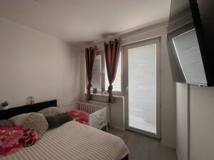 PREDAJ/PRENÁJOM : 3 IZBOVÝ BYT S LOGGIOU, KOMÁRNO — foto 5