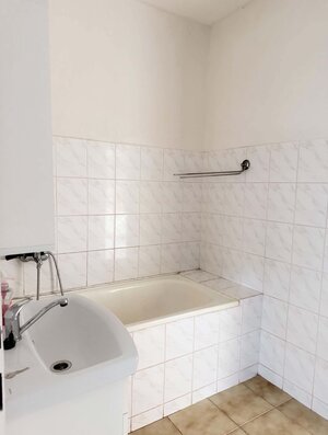 PREDAJ : 4 IZBOVÝ BYT, UL. HVIEZDNA, KOMÁRNO — foto 6