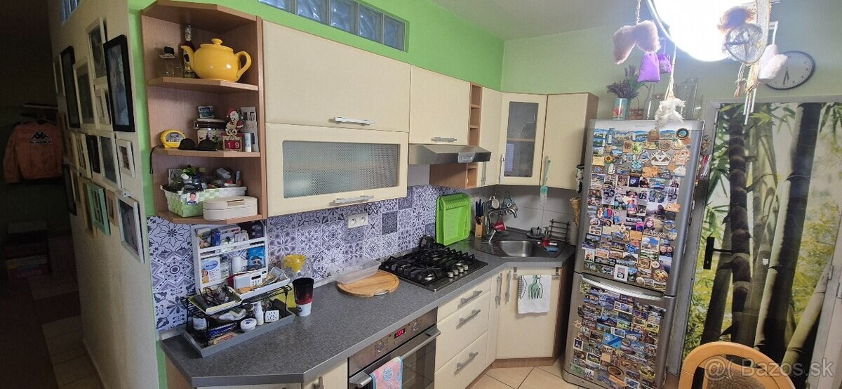 PREDAJ : 2 IZBOVÝ BYT, UL. B. KIRÁLYA, KOMÁRNO — foto 2