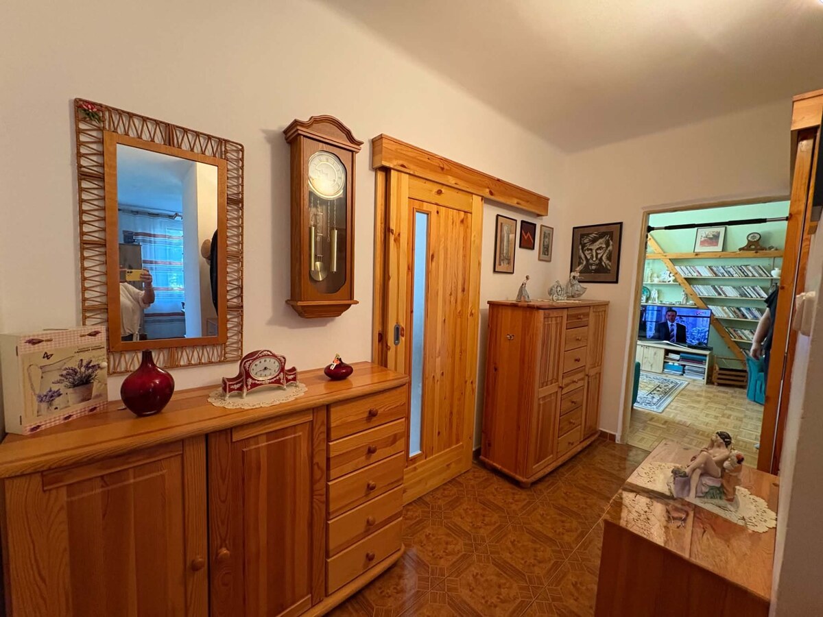 PREDAJ: 3 izbový byt /73 m2/ vo výbornej lokalite Komárna — foto 5