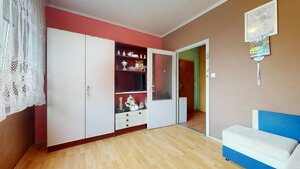 NA PREDAJ 3 IZBOVÝ BYT NA ZAČIATKU VII. SÍDLISKA, UL. PALATÍNOVA — foto 11