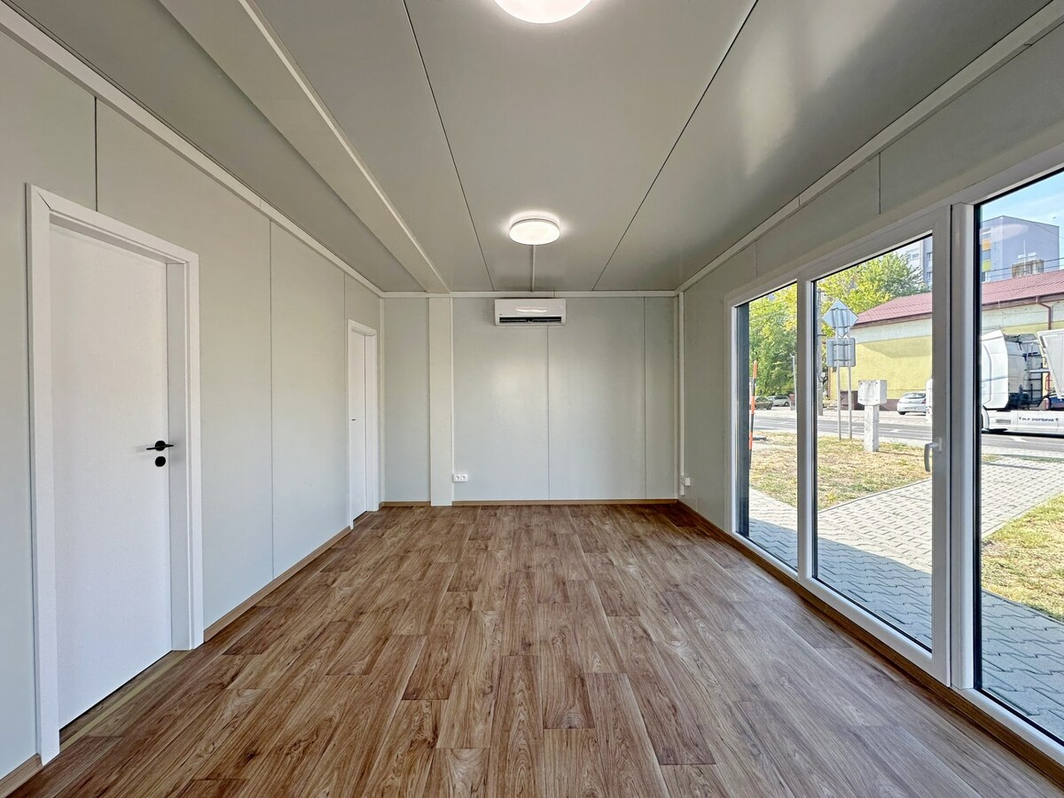 NA PRENÁJOM PRIESTOR SO 4 PARKOVACÍMI STÁTIAMI V CENTRE, VEĽKÝ MEDER — foto 11
