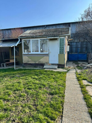 PREDAJ  ZÁHRADA S MUROVANOU CHATOU - Komárno — foto 2