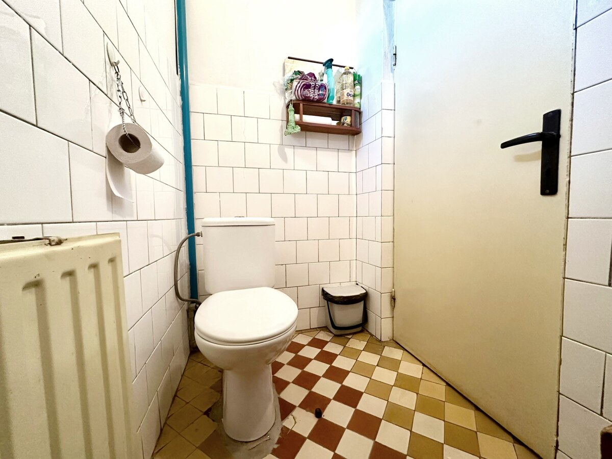NA PREDAJ 2 IZBOVÝ RODINNÝ DOM S LETNOU KUCHYNKOU, DULOVCE — foto 13