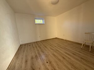 Na predaj , rodinný dom , 4 izby , veľký pozemok , Černík — foto 7