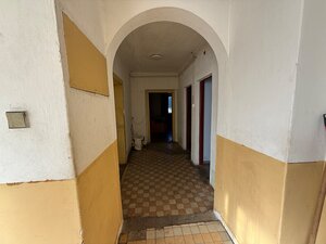 Na predaj , rodinný dom , 4 izby , veľký pozemok , Černík — foto 8