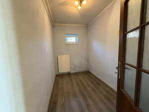 Na predaj , rodinný dom , 4 izby , veľký pozemok , Černík — foto 9