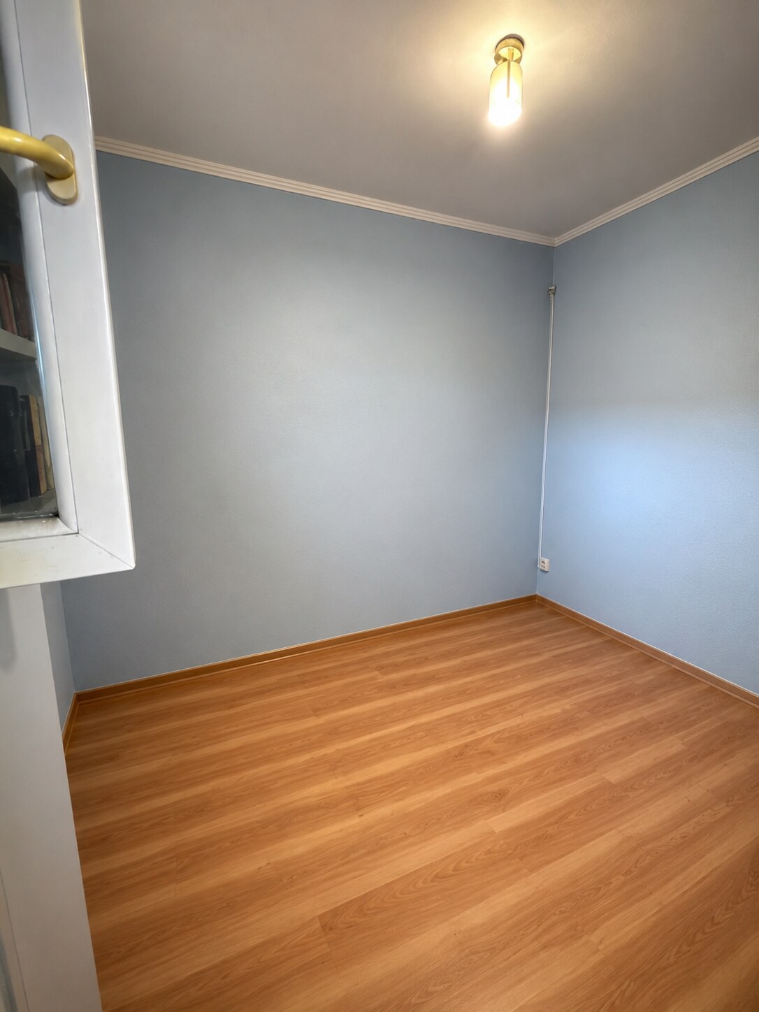 2,5-IZBOVÝ RODINNÝ DOM PRIAMO V CENTRE MESTA NESVADY — foto 8