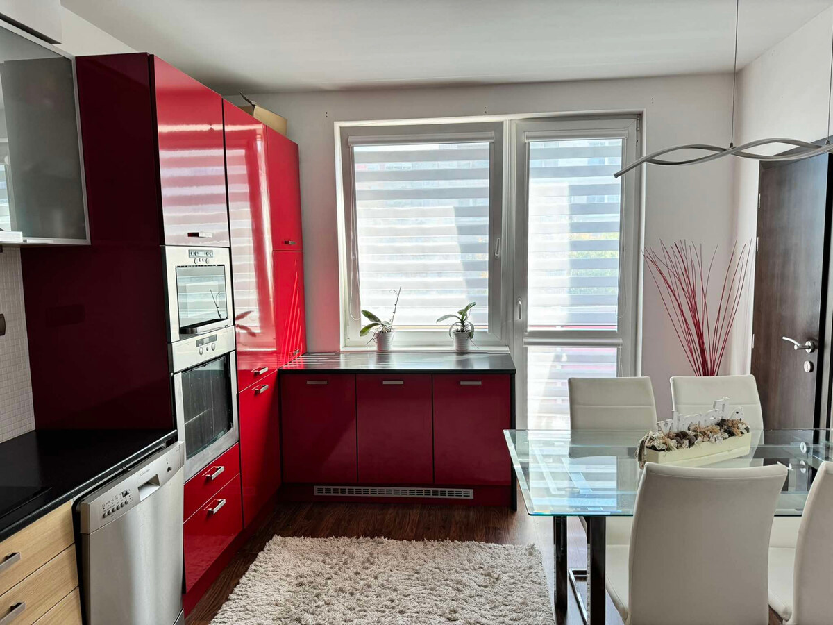 PRENÁJOM: 3 izbový, zrekonštruovaný a zariadený byt na VII.sídlisku — foto 6