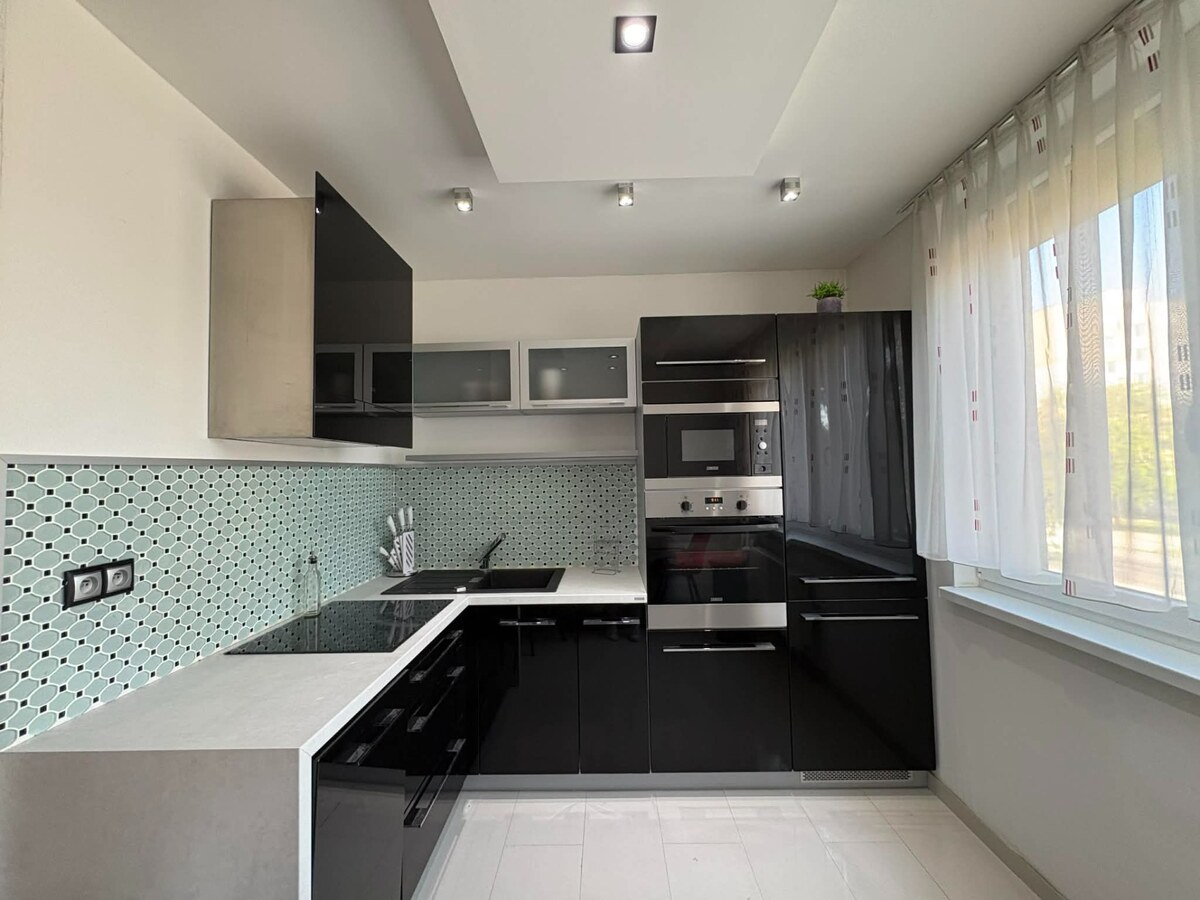 NA PREDAJ prerobený 2 izbový byt v širšom centre, Komárno — foto 7