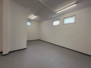 NA PRENÁJOM podnikateľský / skladový/ priestor /67 m2/ Komárno — foto 5
