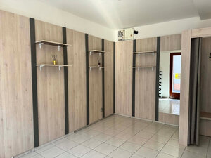 PRENÁJOM - obchodný priestor/ kancelária na Jókaiho ulici - KOMÁRNO — foto 3